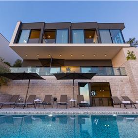 Luxury 5-Bedroom Sea-View Villa with Heated Infinity Pool in Orasac near Dubrovnik – Sleeps 10